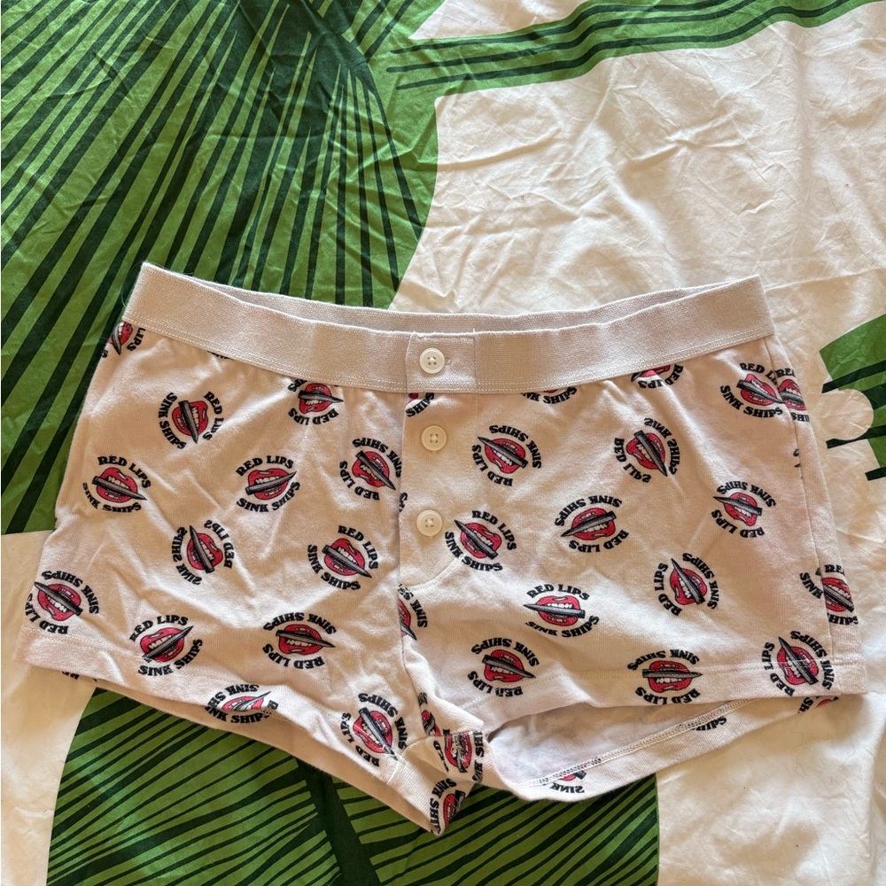 Brandy Melville Cream Boxer Shorts